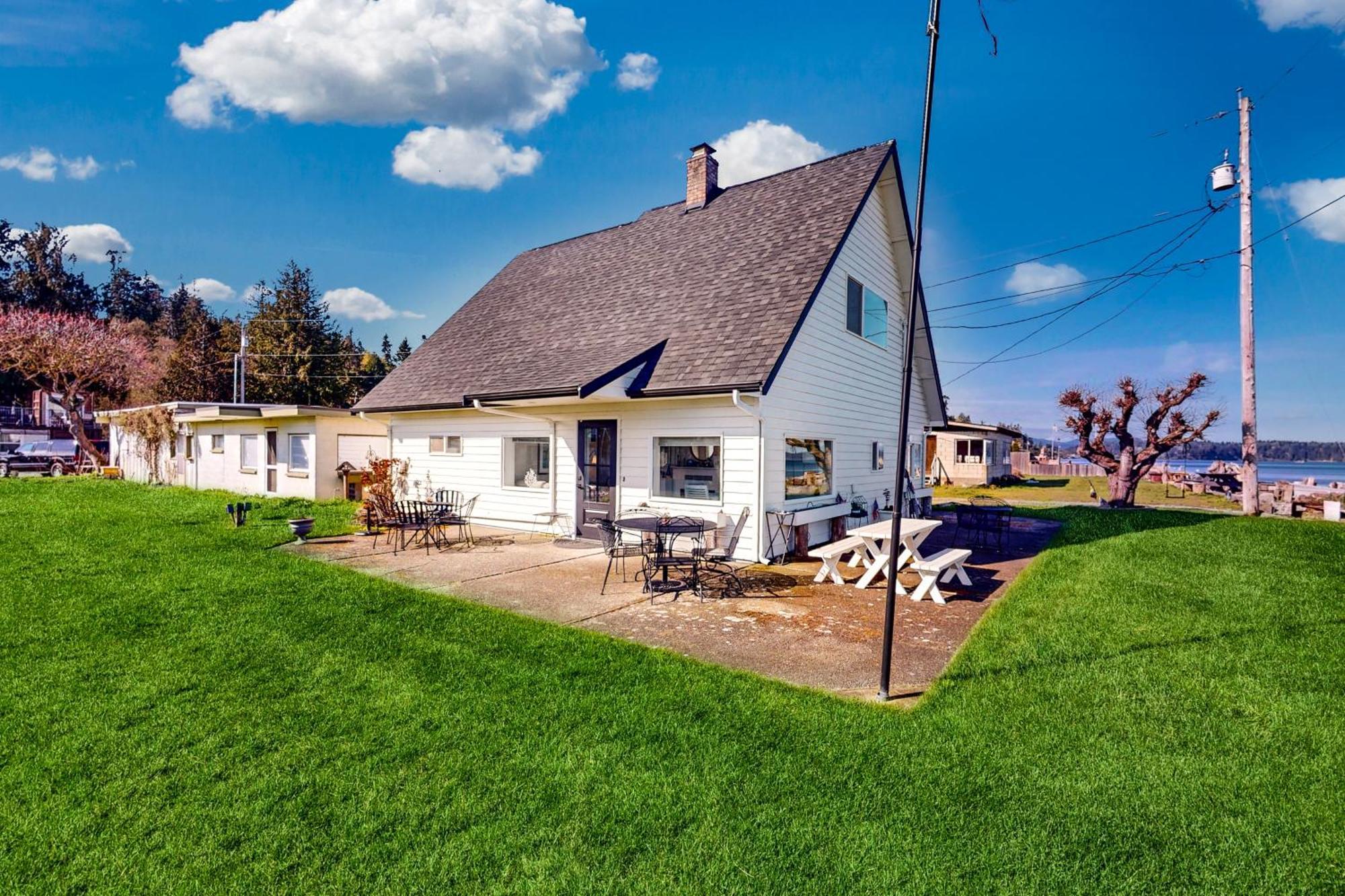Erikson Beach House Bow Exterior photo